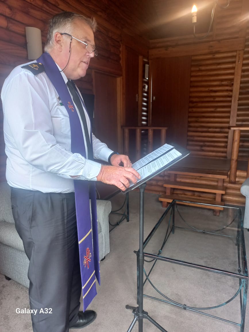 Wedding ceremony by Dr. Gerrit Rademeyer in Jamestown
